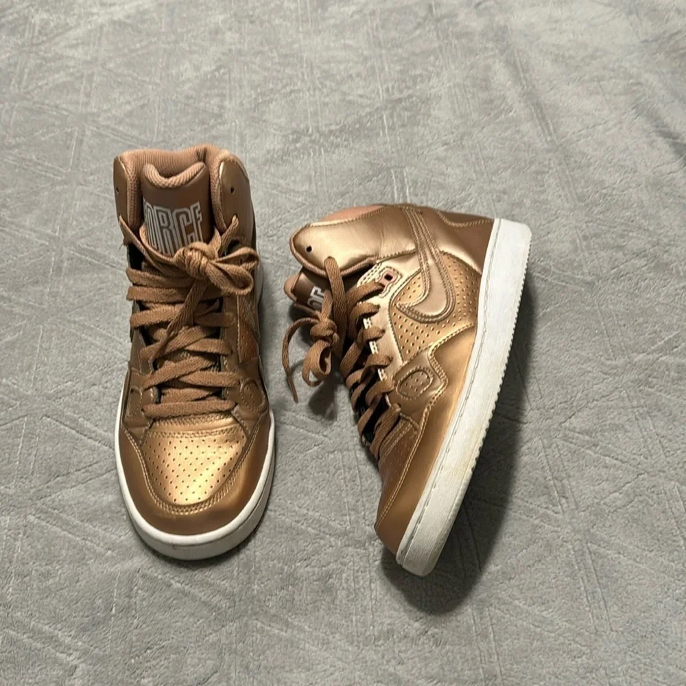 Nike Women's Metallic Rose Gold High-Top Sneakers